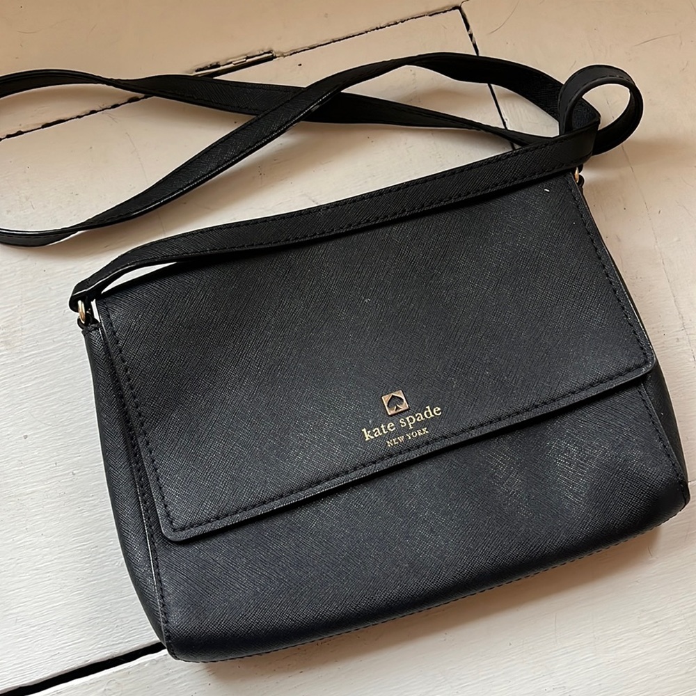 Black Kate Spade Crossbody Purse